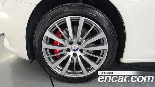 2020 Maserati Quattroporte 3.0 V6 Sold VIN ZAM56XPG6L1365177 – photo 36 2020 Maserati Quattroporte 3.0 V6 Sold VIN ZAM56XPG6L1365177 – photo 36
