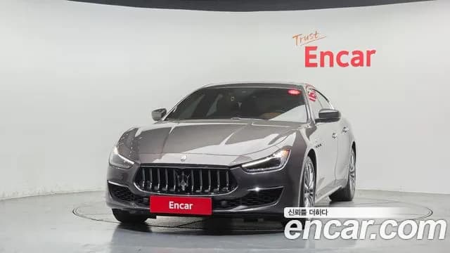 2022 Maserati Ghibli 2.0 GT Sold VIN ZAM57ASGXN1384951 – interior seats 2022 Maserati Ghibli 2.0 GT Sold VIN ZAM57ASGXN1384951 – interior seats
