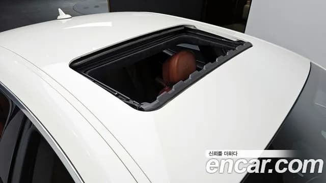 2017 Maserati Ghibli 3.0S Q4 Sold VIN ZAM57RTG0H1232503 – exterior detail 2017 Maserati Ghibli 3.0S Q4 Sold VIN ZAM57RTG0H1232503 – exterior detail