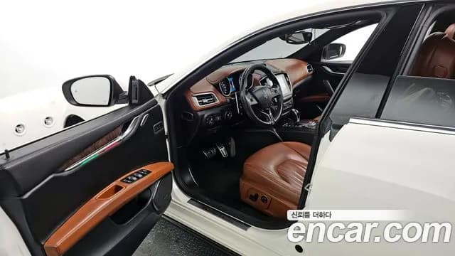 2017 Maserati Ghibli 3.0S Q4 Sold VIN ZAM57RTG0H1232503 – photo 16 2017 Maserati Ghibli 3.0S Q4 Sold VIN ZAM57RTG0H1232503 – photo 16