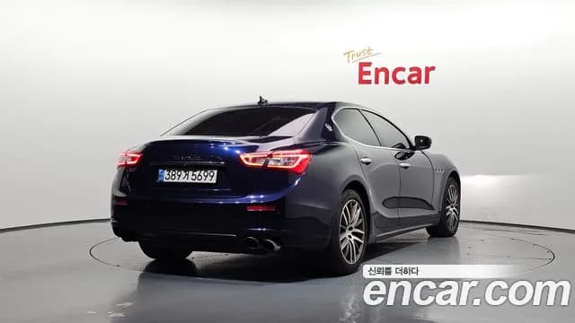 2017 Maserati Ghibli 3.0 Diesel GranLusso Sold VIN ZAM57TSG1H1242276 – engine bay 2017 Maserati Ghibli 3.0 Diesel GranLusso Sold VIN ZAM57TSG1H1242276 – engine bay
