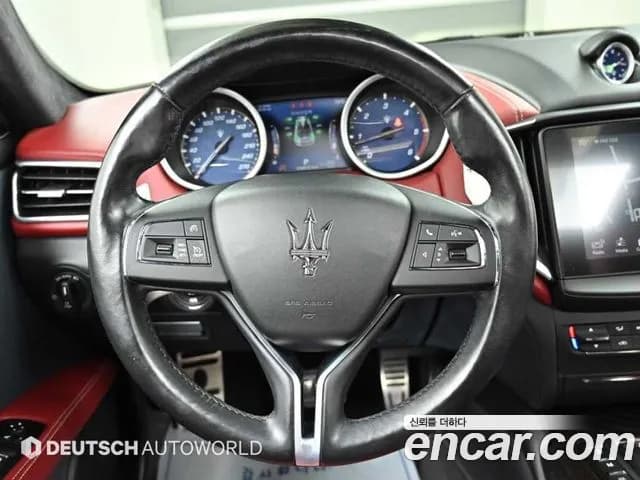 2018 Maserati Ghibli 3.0 Diesel GranLusso Sold VIN ZAM57TSG2J1305021 – photo 19 2018 Maserati Ghibli 3.0 Diesel GranLusso Sold VIN ZAM57TSG2J1305021 – photo 19