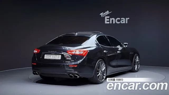 2017 Maserati Ghibli 3.0 Diesel Sold VIN ZAM57TSG9H1197734 – trunk area 2017 Maserati Ghibli 3.0 Diesel Sold VIN ZAM57TSG9H1197734 – trunk area