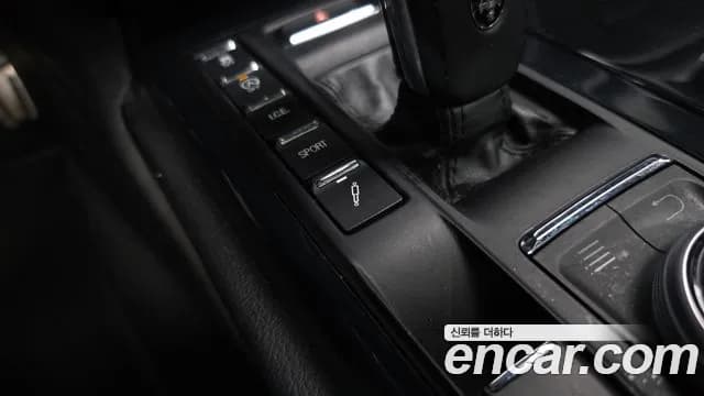 2020 Maserati Ghibli 3.0 GranSport Sold VIN ZAM57XSG0L1348881 – photo 12 2020 Maserati Ghibli 3.0 GranSport Sold VIN ZAM57XSG0L1348881 – photo 12