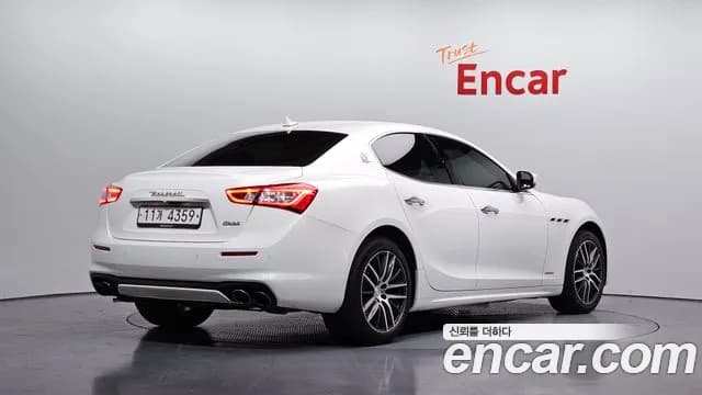 2018 Maserati Ghibli 3.0 GranLusso Sold VIN ZAM57XSG7J1282973 – photo 14 2018 Maserati Ghibli 3.0 GranLusso Sold VIN ZAM57XSG7J1282973 – photo 14