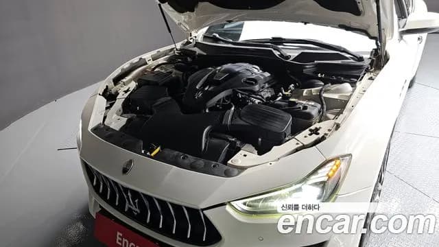 2018 Maserati Ghibli 3.0 Sold VIN ZAM57XSG9J1282649 – photo 16 2018 Maserati Ghibli 3.0 Sold VIN ZAM57XSG9J1282649 – photo 16