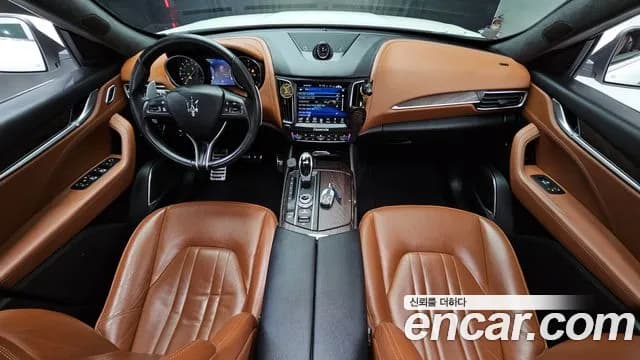 2017 Maserati Levante 3.0 Diesel AWD Premium Sold VIN ZN661TUG3HX248230 – rear exterior 2017 Maserati Levante 3.0 Diesel AWD Premium Sold VIN ZN661TUG3HX248230 – rear exterior