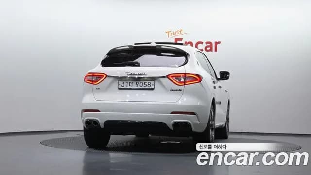 2018 Maserati Levante 3.0 Diesel AWD GranSport Sold VIN ZN661TUG3JX283145 – exterior detail 2018 Maserati Levante 3.0 Diesel AWD GranSport Sold VIN ZN661TUG3JX283145 – exterior detail