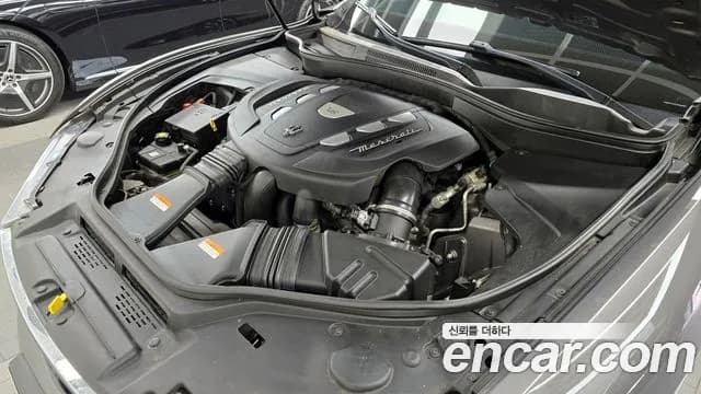 2018 Maserati Levante 3.0 Diesel AWD GranSport Sold VIN ZN661TUGXJX286835 – engine bay 2018 Maserati Levante 3.0 Diesel AWD GranSport Sold VIN ZN661TUGXJX286835 – engine bay