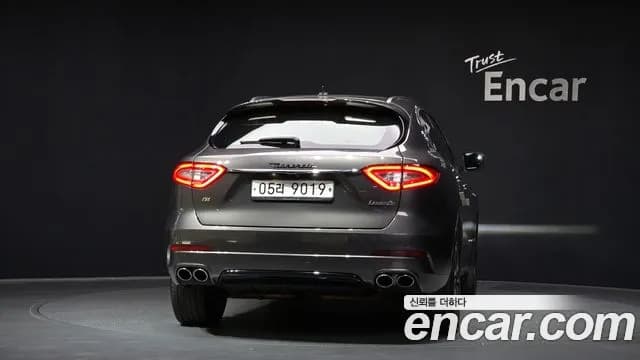 2018 Maserati Levante 3.0 Diesel AWD GranSport Sold VIN ZN661TUGXJX286835 – undercarriage 2018 Maserati Levante 3.0 Diesel AWD GranSport Sold VIN ZN661TUGXJX286835 – undercarriage