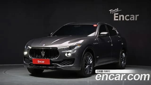 2018 Maserati Levante 3.0 Diesel AWD GranSport Sold VIN ZN661TUGXJX286835 – trunk area 2018 Maserati Levante 3.0 Diesel AWD GranSport Sold VIN ZN661TUGXJX286835 – trunk area