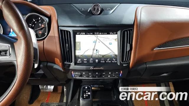 2019 Maserati Levante 3.0 AWD GranSport Sold VIN ZN661XUG5KX325582 – side profile 2019 Maserati Levante 3.0 AWD GranSport Sold VIN ZN661XUG5KX325582 – side profile