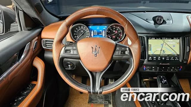 2019 Maserati Levante 3.0 AWD GranSport Sold VIN ZN661XUG5KX325582 – trunk area 2019 Maserati Levante 3.0 AWD GranSport Sold VIN ZN661XUG5KX325582 – trunk area