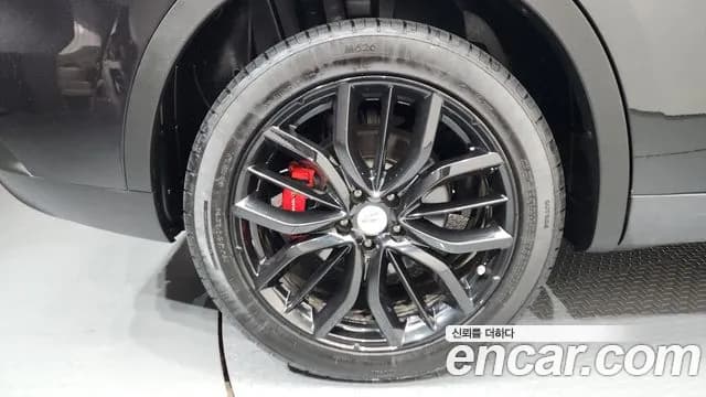 2018 Maserati Levante 3.0 AWD Premium Sold VIN ZN661XUG7JX285665 – side profile 2018 Maserati Levante 3.0 AWD Premium Sold VIN ZN661XUG7JX285665 – side profile