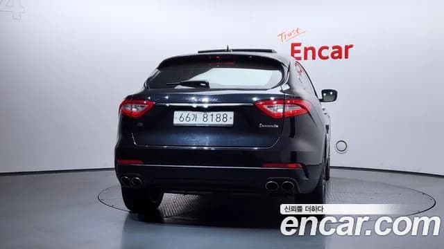 2018 Maserati Levante 3.0 AWD Premium Sold VIN ZN661XUG7JX285665 – engine bay 2018 Maserati Levante 3.0 AWD Premium Sold VIN ZN661XUG7JX285665 – engine bay