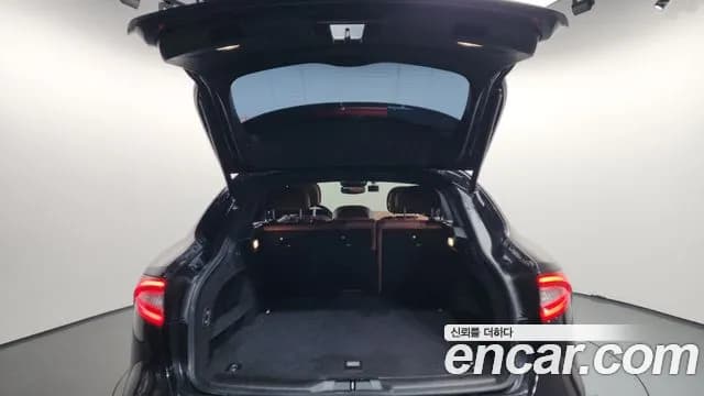 2018 Maserati Levante 3.0 AWD Premium Sold VIN ZN661XUG7JX285665 – undercarriage 2018 Maserati Levante 3.0 AWD Premium Sold VIN ZN661XUG7JX285665 – undercarriage