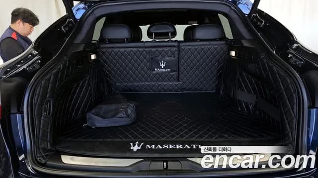 2020 Maserati Levante 3.0 AWD GranLusso Sold VIN ZN661XUG8LX352325 – photo 18 2020 Maserati Levante 3.0 AWD GranLusso Sold VIN ZN661XUG8LX352325 – photo 18