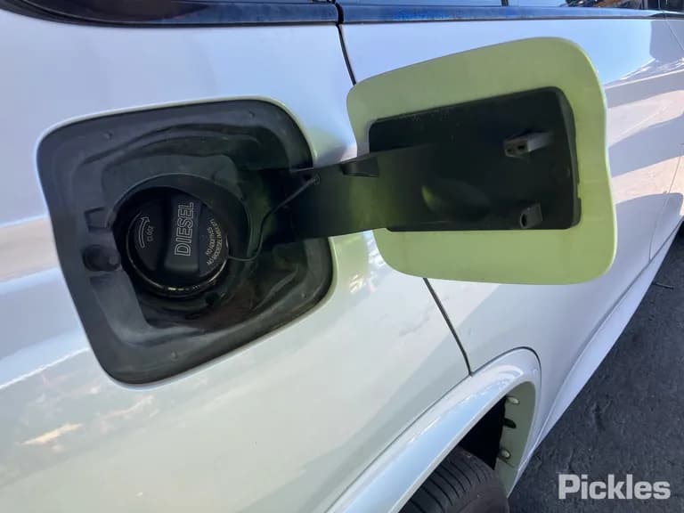 2015 BMW X5 Used VIN wbaks020x00h92285 – exterior detail 2015 BMW X5 Used VIN wbaks020x00h92285 – exterior detail