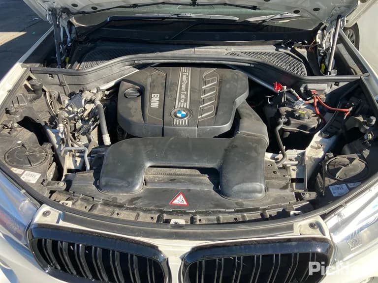 2015 BMW X5 Used VIN wbaks020x00h92285 – undercarriage 2015 BMW X5 Used VIN wbaks020x00h92285 – undercarriage