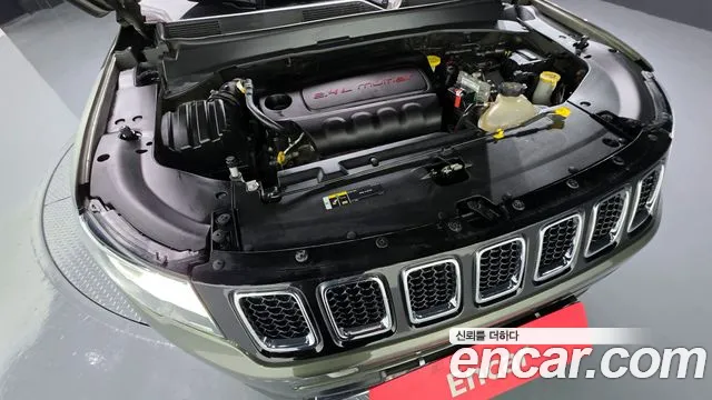2026 Jeep Compass Limited AWD  Sold VIN 3C4NJDCBXJT372344 – photo 19
