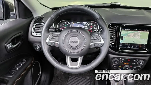 2026 Jeep Compass Limited AWD  Sold VIN 3C4NJDCBXJT372344 – photo 13