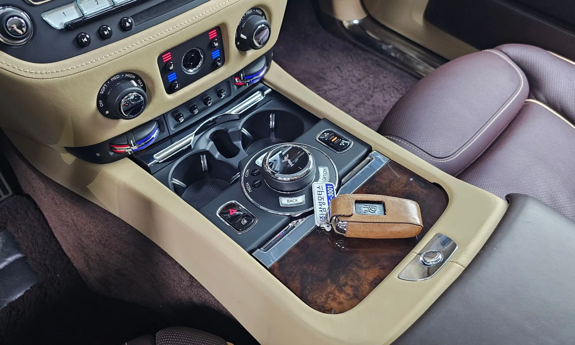 2017 Rolls-Royce Ghost Sold VIN SCA664L08JUX70279 – undercarriage