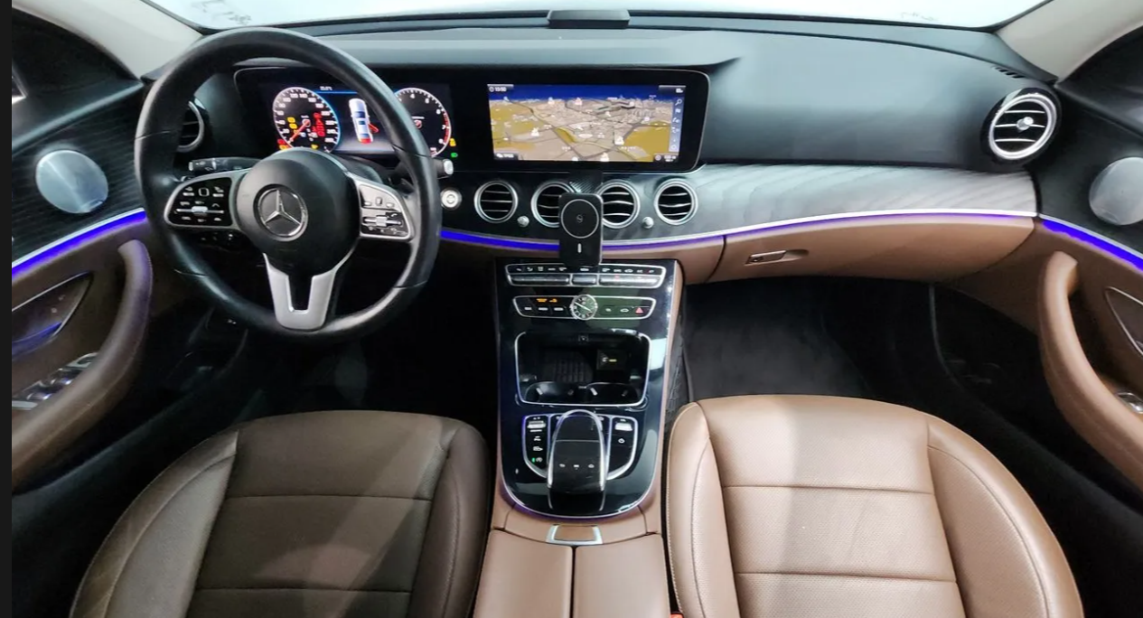 2018 Mercedes bebz E-class Sold VIN WDDZF4KB9KA556094 – dashboard