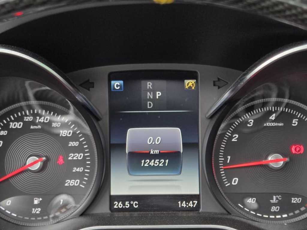 2017 Mercedes benz C- class Sold VIN WDDWJ4CB7HF521680 – interior seats