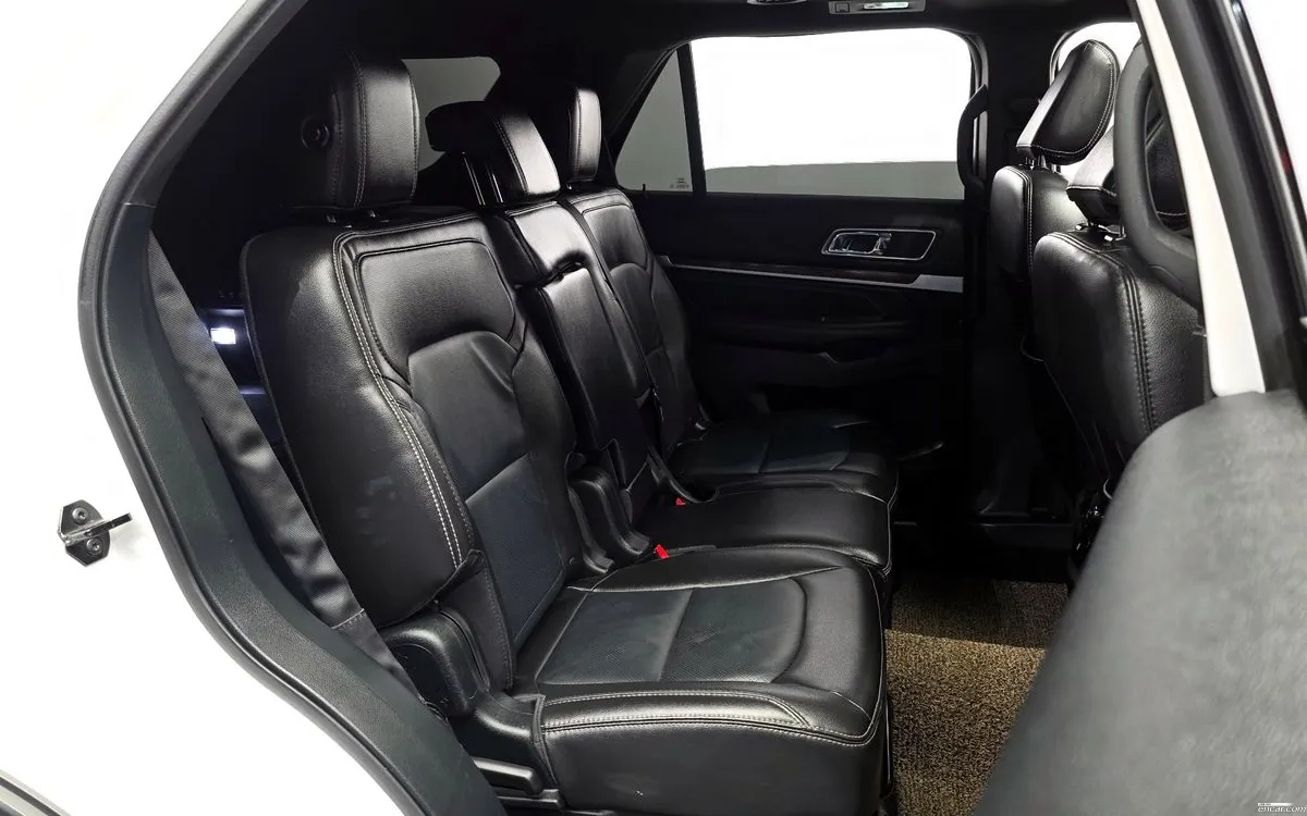2018 Ford  Explorer Sold VIN 1FM5K8FH0JGA49036 – photo 15