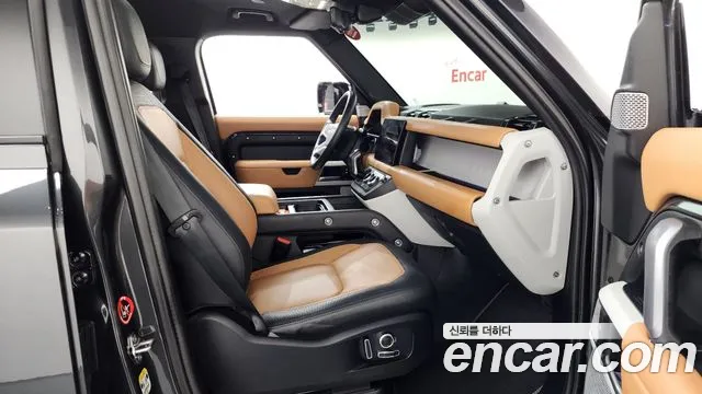 2023 Land Rover Defender Sold VIN SALEA8BU0R2291160 – exterior detail