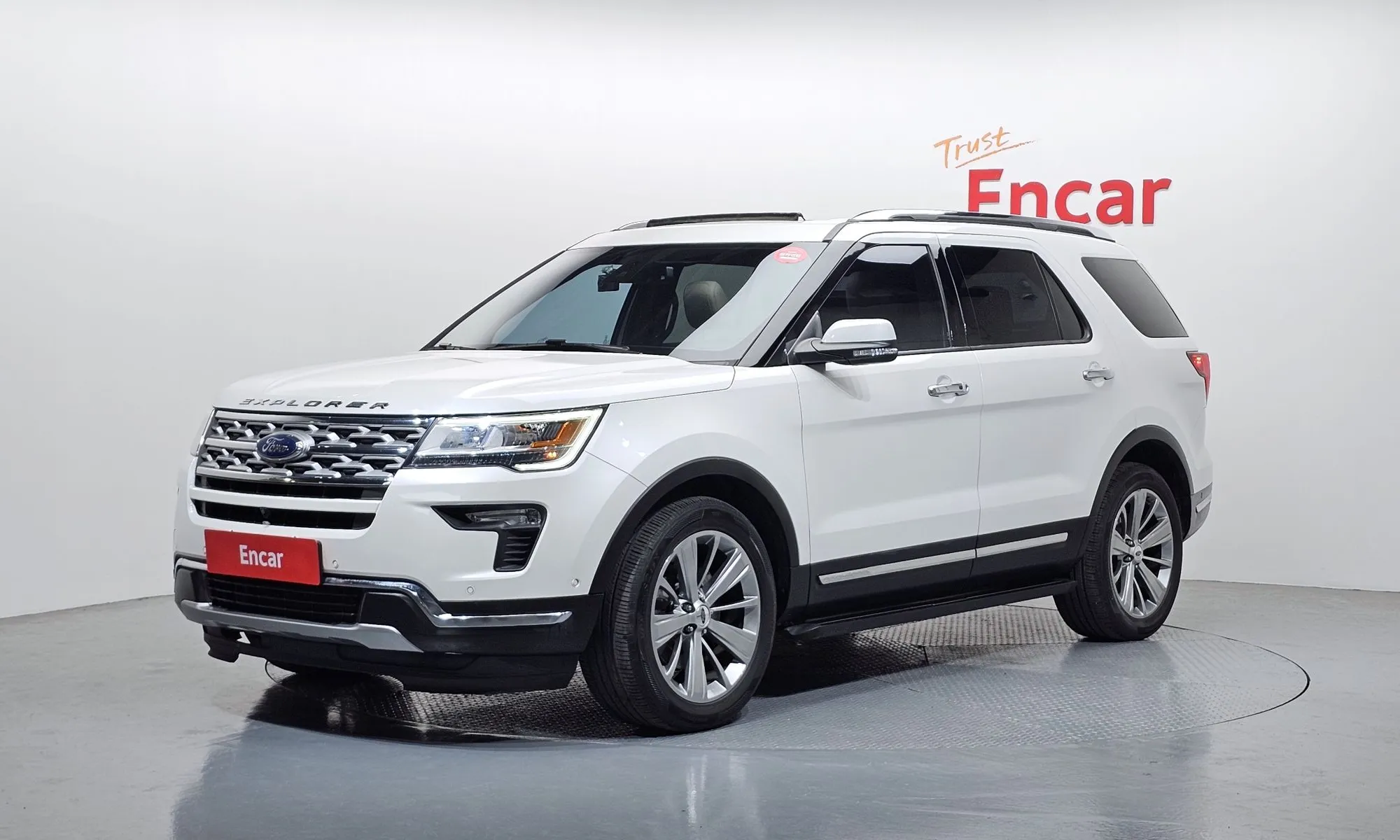 2018 Ford Explorer Sold VIN 1FM5K8FH8JGB23979 – front exterior 2018 Ford Explorer Sold VIN 1FM5K8FH8JGB23979 – front exterior