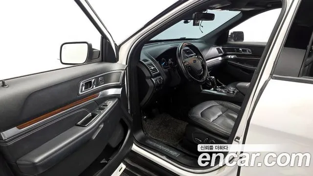 2018 Ford Explorer Sold VIN 1FM5K8FH6JGA94000 – photo 17