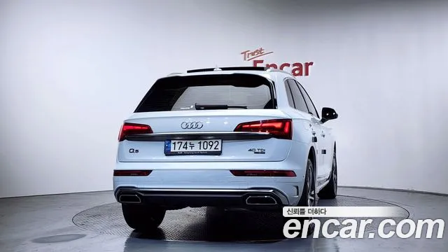 2022 Audi Q5 (FY) 40 TDI Quattro Premium – VIN 17171717711717171 2022 Audi Q5 (FY) 40 TDI Quattro Premium VIN 17171717711717171