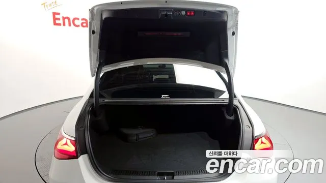 2025 Mercedes-Benz E-Class W214 Amg E53e 4matic+ Sold VIN 18181911861619171 – front exterior