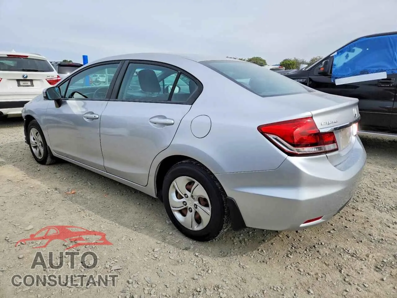2014 HONDA CIVIC Damaged VIN 19XFB2F52EE264726 – rear exterior
