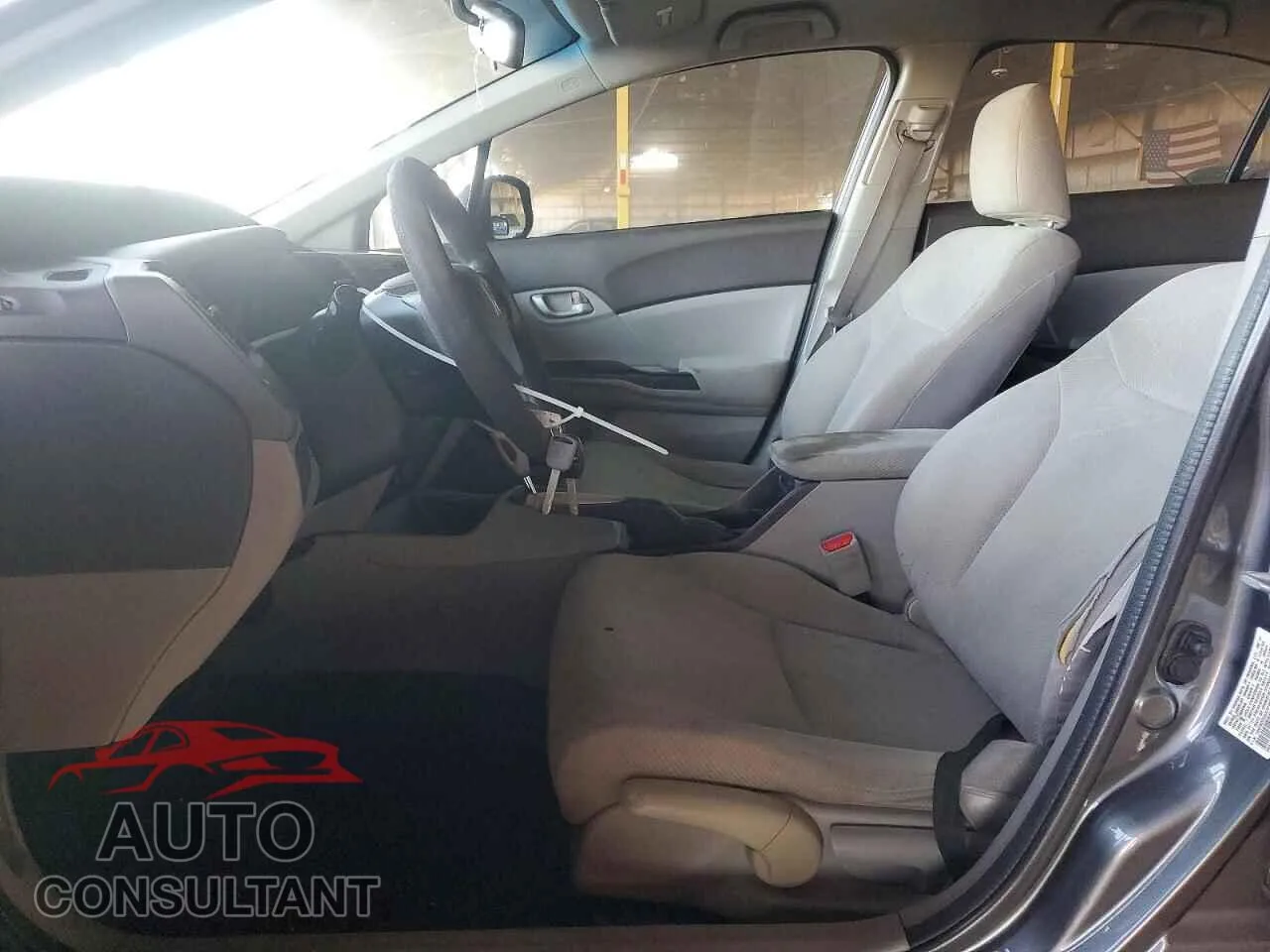 2012 HONDA CIVIC Damaged VIN 19XFB2F54CE371659 – exterior detail