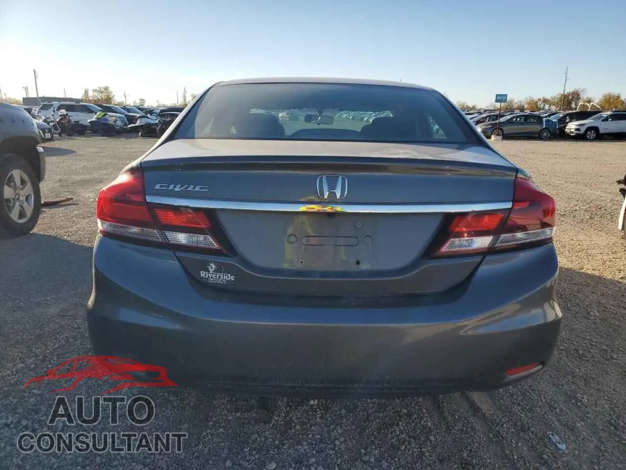 2013 HONDA CIVIC Damaged VIN 19XFB2F57DE099514 – engine bay