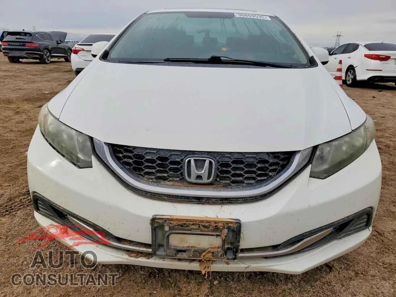 2013 HONDA CIVIC Damaged VIN 19XFB2F84DE282086 – interior seats
