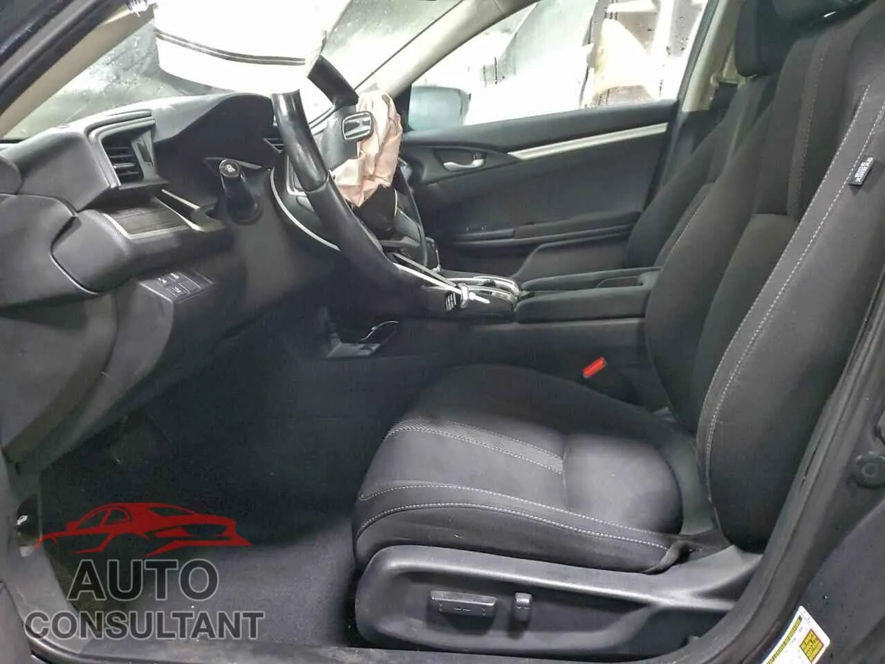 2019 HONDA CIVIC Damaged VIN 19XFC1F38KE005515 – exterior detail