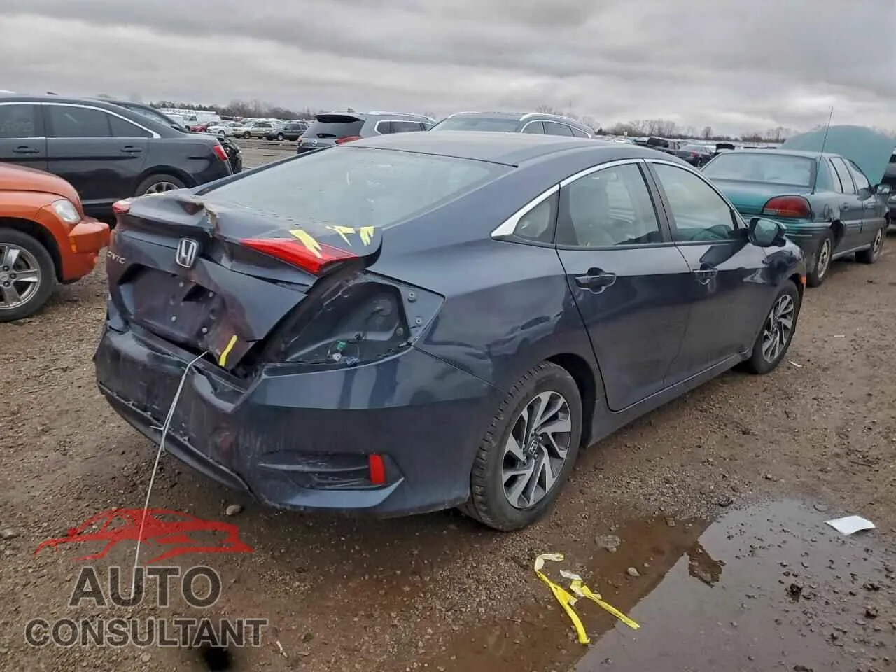 2016 HONDA CIVIC Damaged VIN 19XFC2F74GE041573 – side profile
