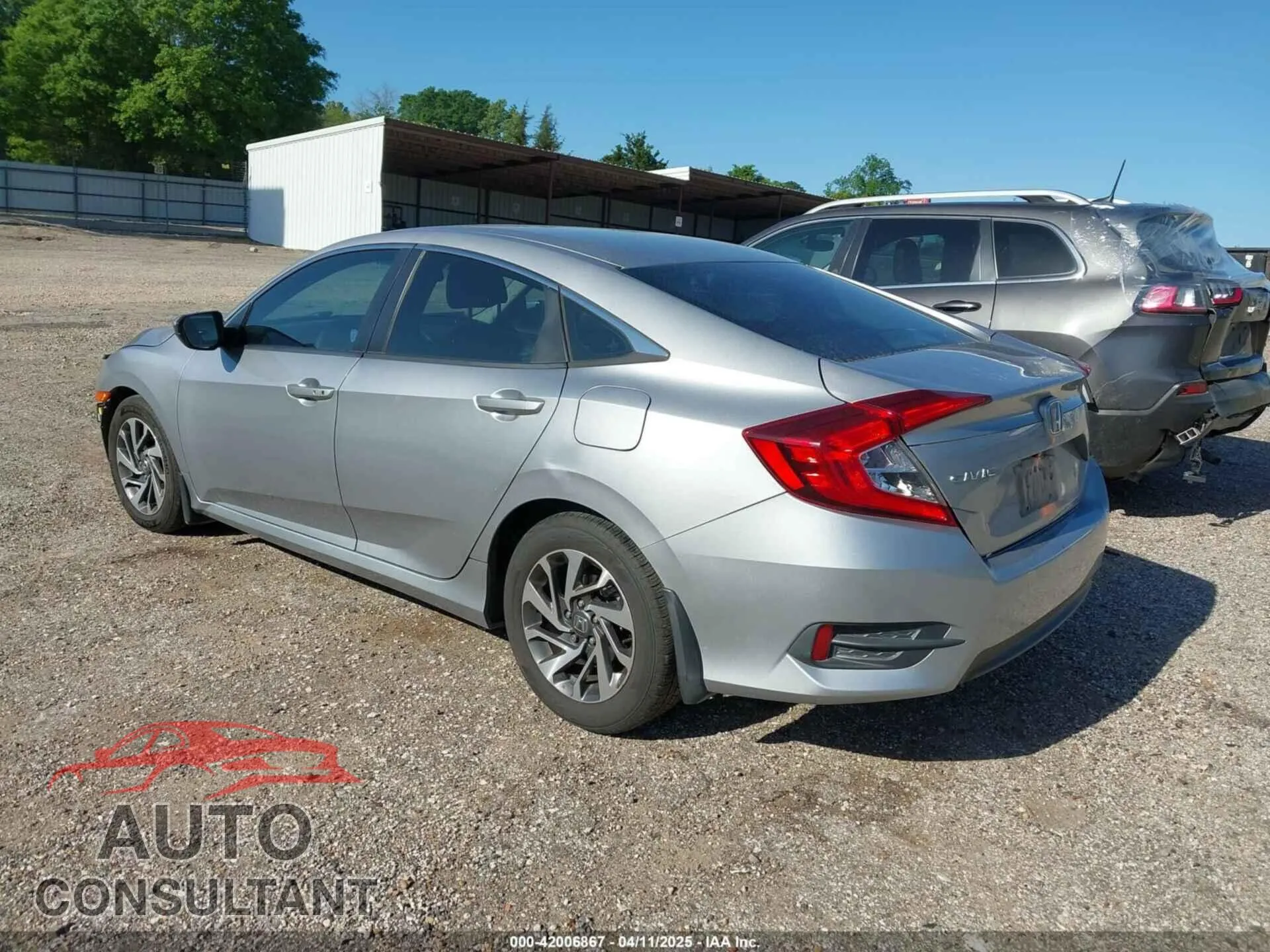 2016 HONDA CIVIC Damaged VIN 19XFC2F76GE005108 – side profile