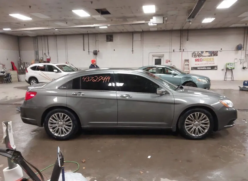 2013 CHRYSLER 200 Used VIN 1C3CCBCG3DN593455 – photo 13