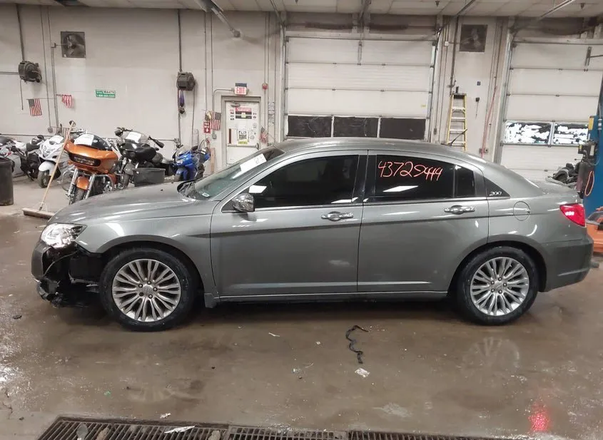 2013 CHRYSLER 200 Used VIN 1C3CCBCG3DN593455 – photo 16