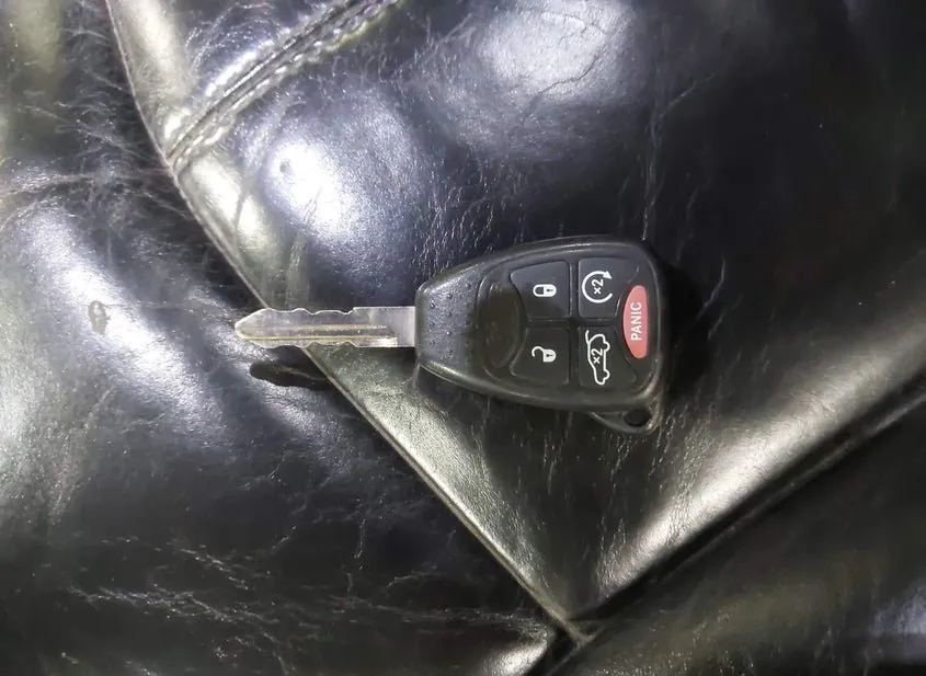 2013 CHRYSLER 200 Used VIN 1C3CCBCG3DN593455 – photo 17