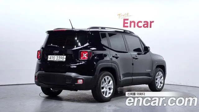 2017 Jeep Renegade 2.4 Longitude High Sold VIN 1C4BU0000HPF93033 – trunk area