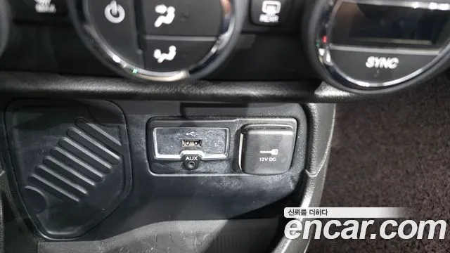 2017 Jeep Renegade 2.4 Longitude High Sold VIN 1C4BU0000HPF93033 – odometer reading