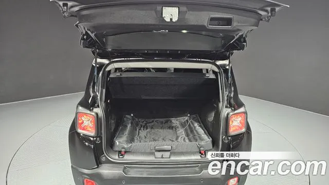 2018 Jeep Renegade 2.0 Diesel Tailhawk AWD Sold VIN 1C4BU0000JPJ02812 – engine bay