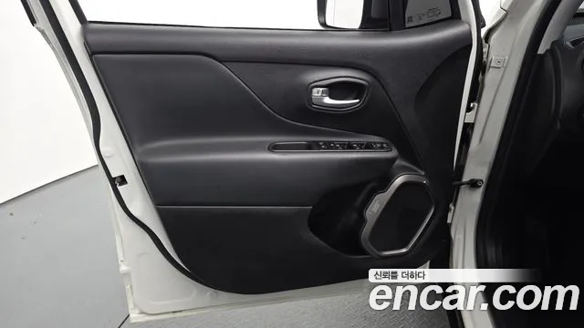 2020 Jeep Renegade 2.4 Limited Sold VIN 1C4BU0000LPM18789 – side profile 2020 Jeep Renegade 2.4 Limited Sold VIN 1C4BU0000LPM18789 – side profile