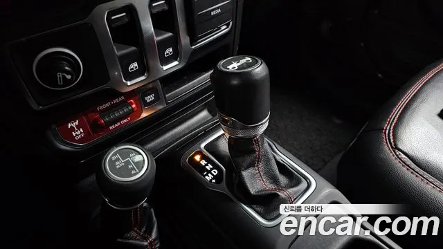 2020 Jeep Wrangler (Jl) 2.0 Rubicon 2door Sold VIN 1C4HJXCN0LW101864 – front exterior