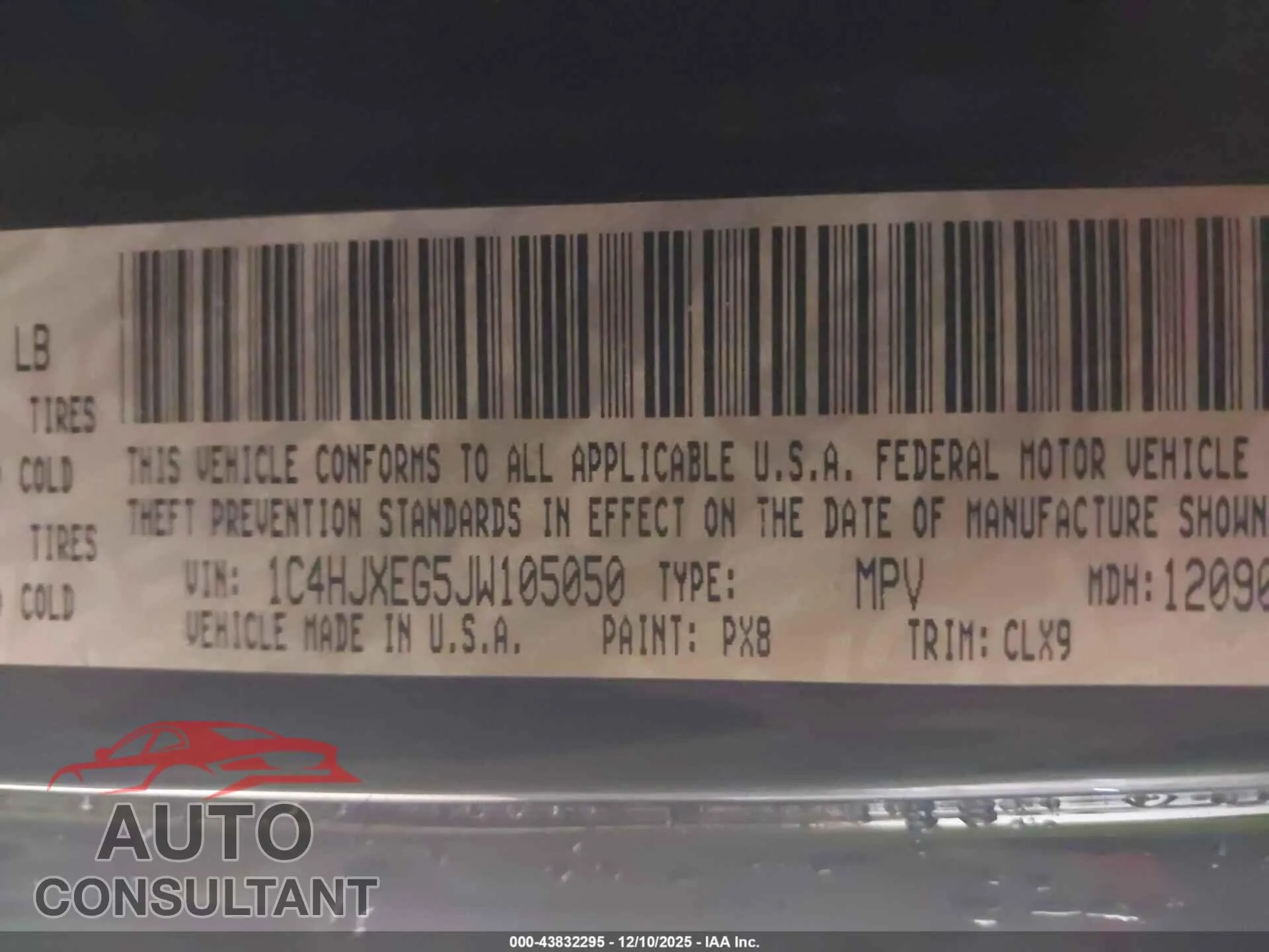 2018 JEEP WRANGLER UNLIMITED Damaged VIN 1C4HJXEG5JW105050 – trunk area